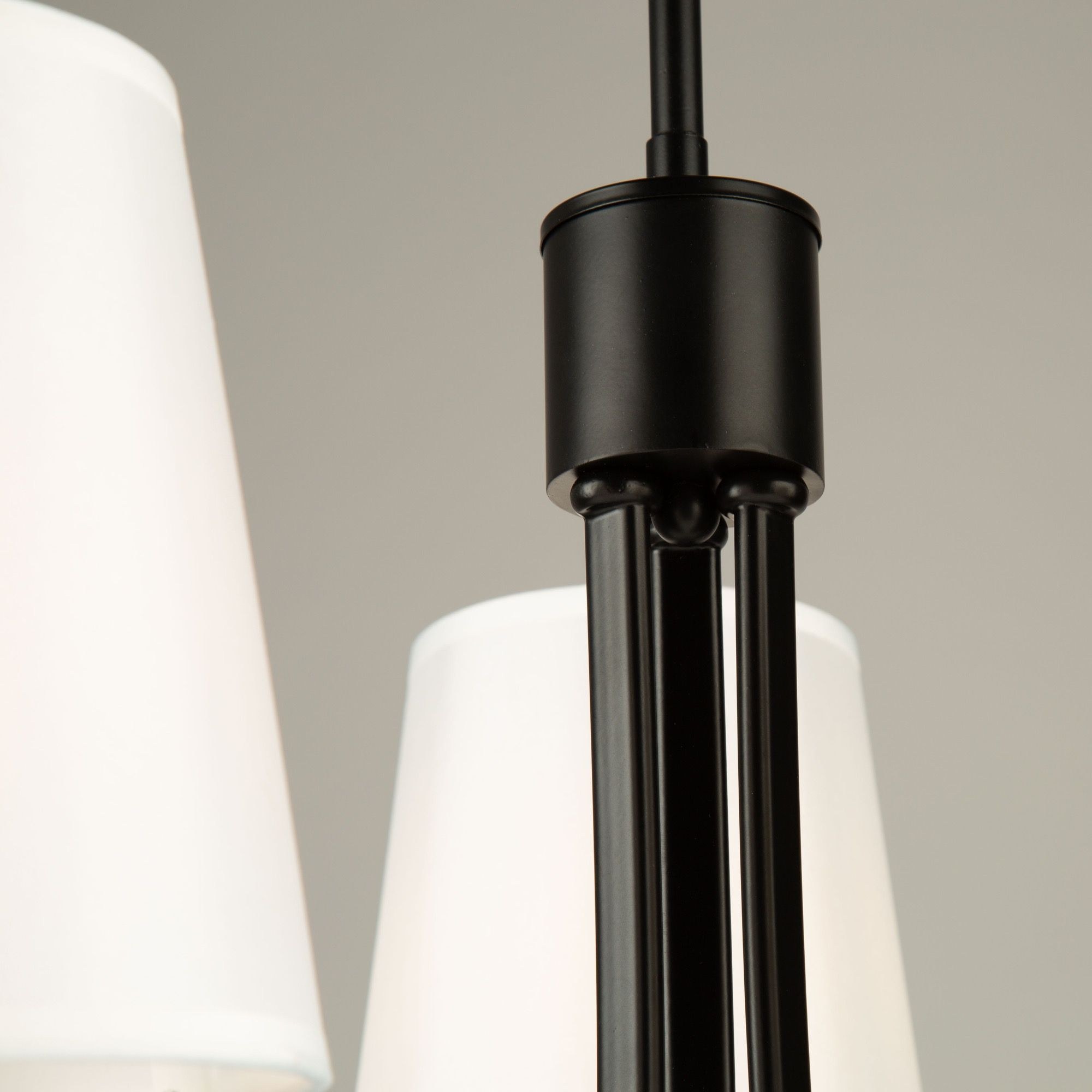 SC13333BK